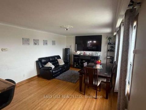 Photo 2 at 49 Blaydon Avenue, CFB, Toronto