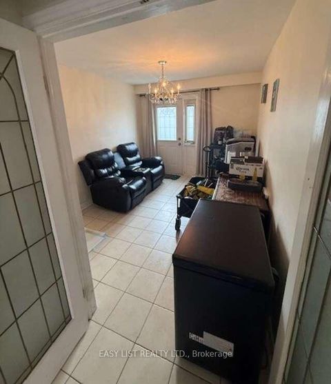 Photo 7 at 49 Blaydon Avenue, CFB, Toronto