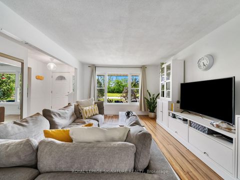 Photo 7 at 12 Easy Street, Pefferlaw, Georgina