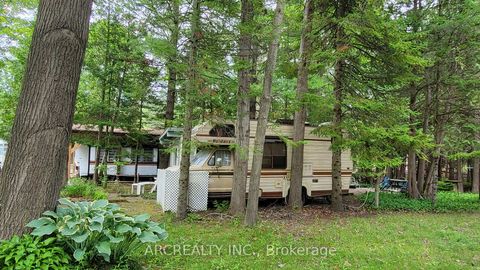 Photo 6 at 3 Chickadee Drive, Pefferlaw, Georgina