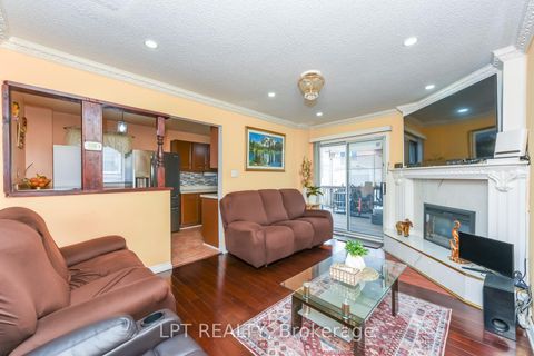 Photo 11 at 67 Kay Drive, Jamestown, Toronto