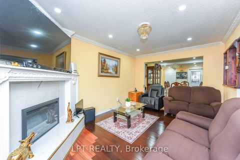 Photo 13 at 67 Kay Drive, Jamestown, Toronto