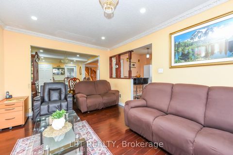 Photo 14 at 67 Kay Drive, Jamestown, Toronto