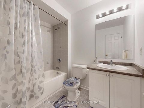 Photo 20 at 226 Canada Drive, Vellore Village, Vaughan