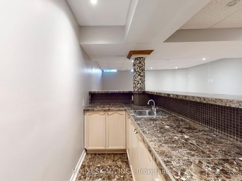 Photo 27 at 226 Canada Drive, Vellore Village, Vaughan