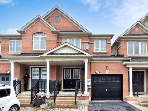Photo 30 at 226 Canada Drive, Vellore Village, Vaughan