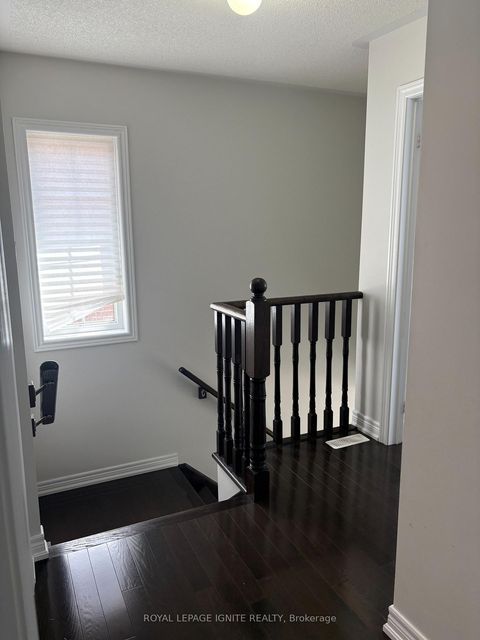 Photo 11 at 209 Barons Street, Kleinburg, Vaughan