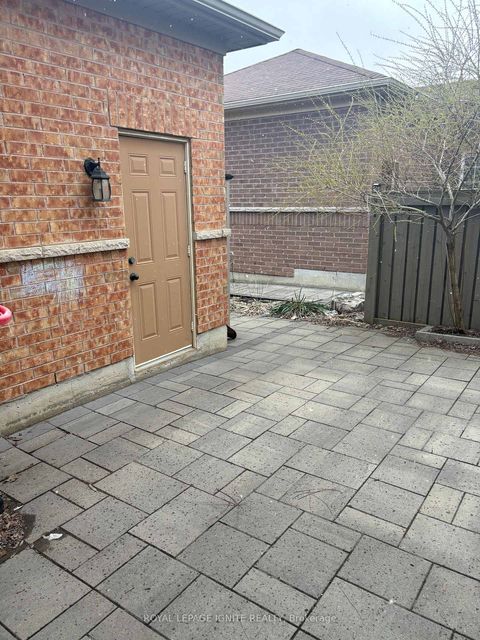 Photo 16 at 209 Barons Street, Kleinburg, Vaughan