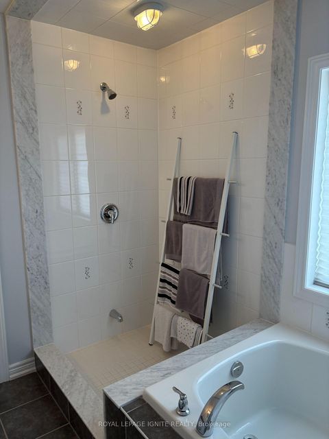 Photo 22 at 209 Barons Street, Kleinburg, Vaughan