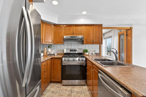 Photo 11 at 357 Powell Road, Blue Grass Meadows, Whitby