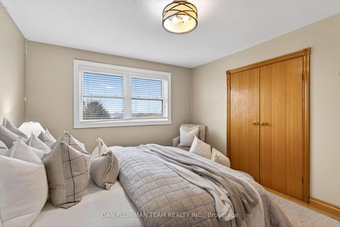 Photo 27 at 357 Powell Road, Blue Grass Meadows, Whitby