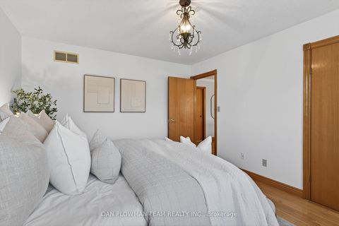 Photo 29 at 357 Powell Road, Blue Grass Meadows, Whitby