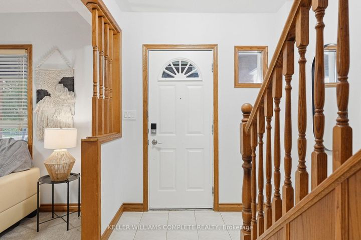 Photo 5 at 507 Queensdale Avenue E, Inch Park, Hamilton