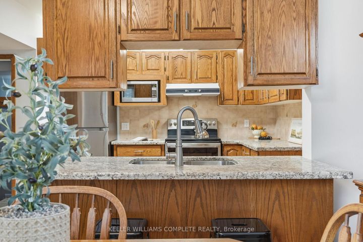 Photo 16 at 507 Queensdale Avenue E, Inch Park, Hamilton