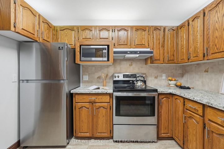 Photo 19 at 507 Queensdale Avenue E, Inch Park, Hamilton