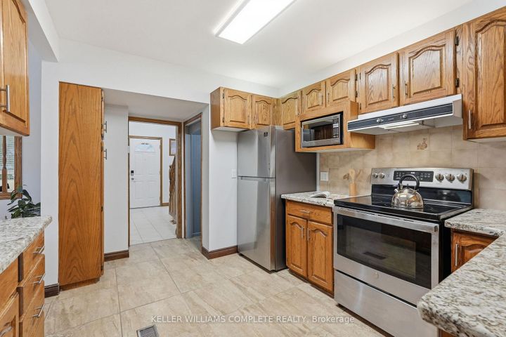 Photo 20 at 507 Queensdale Avenue E, Inch Park, Hamilton