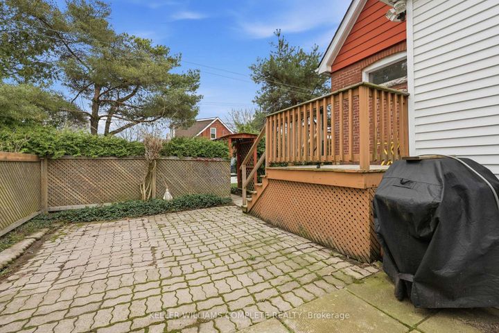 Photo 42 at 507 Queensdale Avenue E, Inch Park, Hamilton