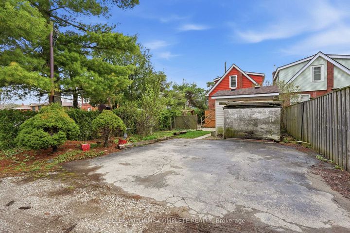 Photo 43 at 507 Queensdale Avenue E, Inch Park, Hamilton