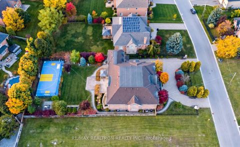 Photo 5 at 80 Callaway Court, Uplands, Vaughan