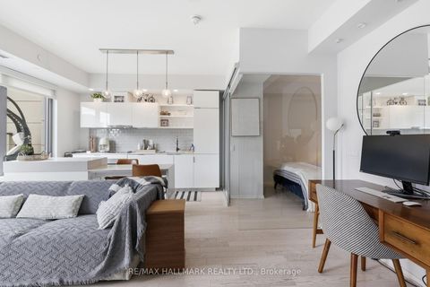 Photo 5 at 425 - 12 Bonnycastle Street, Waterfront Communities C8, Toronto