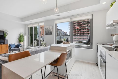 Photo 9 at 425 - 12 Bonnycastle Street, Waterfront Communities C8, Toronto