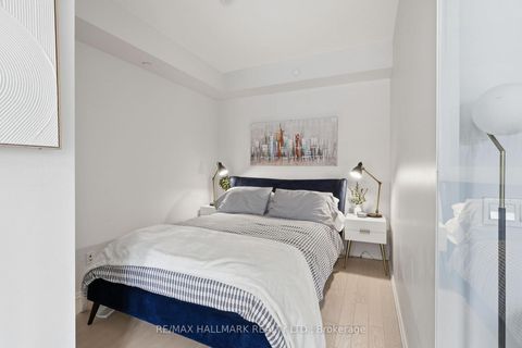 Photo 10 at 425 - 12 Bonnycastle Street, Waterfront Communities C8, Toronto