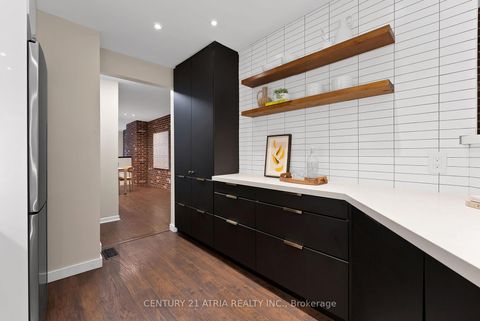 Photo 9 at 65 Mcgill Street, Yonge Corridor, Toronto