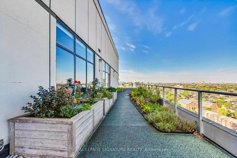 Photo 20 at 801 - 700 King Street W, Niagara, Toronto