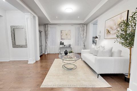 Photo 7 at 496 Mactier Drive, Kleinburg, Vaughan