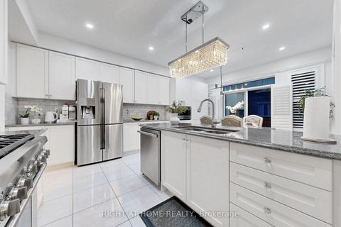 Photo 9 at 496 Mactier Drive, Kleinburg, Vaughan