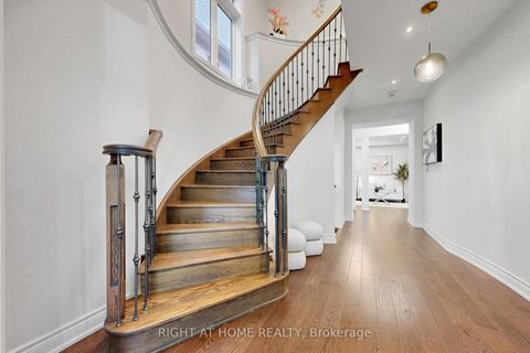 Photo 22 at 496 Mactier Drive, Kleinburg, Vaughan