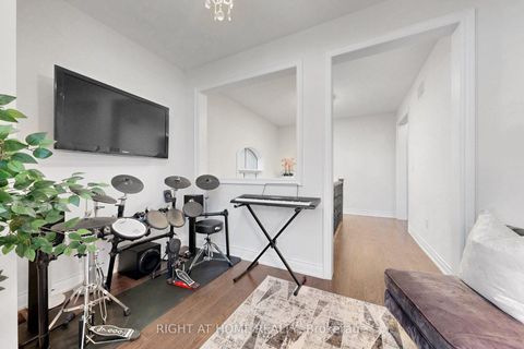 Photo 25 at 496 Mactier Drive, Kleinburg, Vaughan