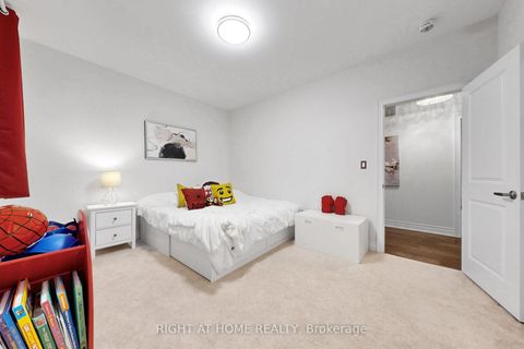 Photo 40 at 496 Mactier Drive, Kleinburg, Vaughan