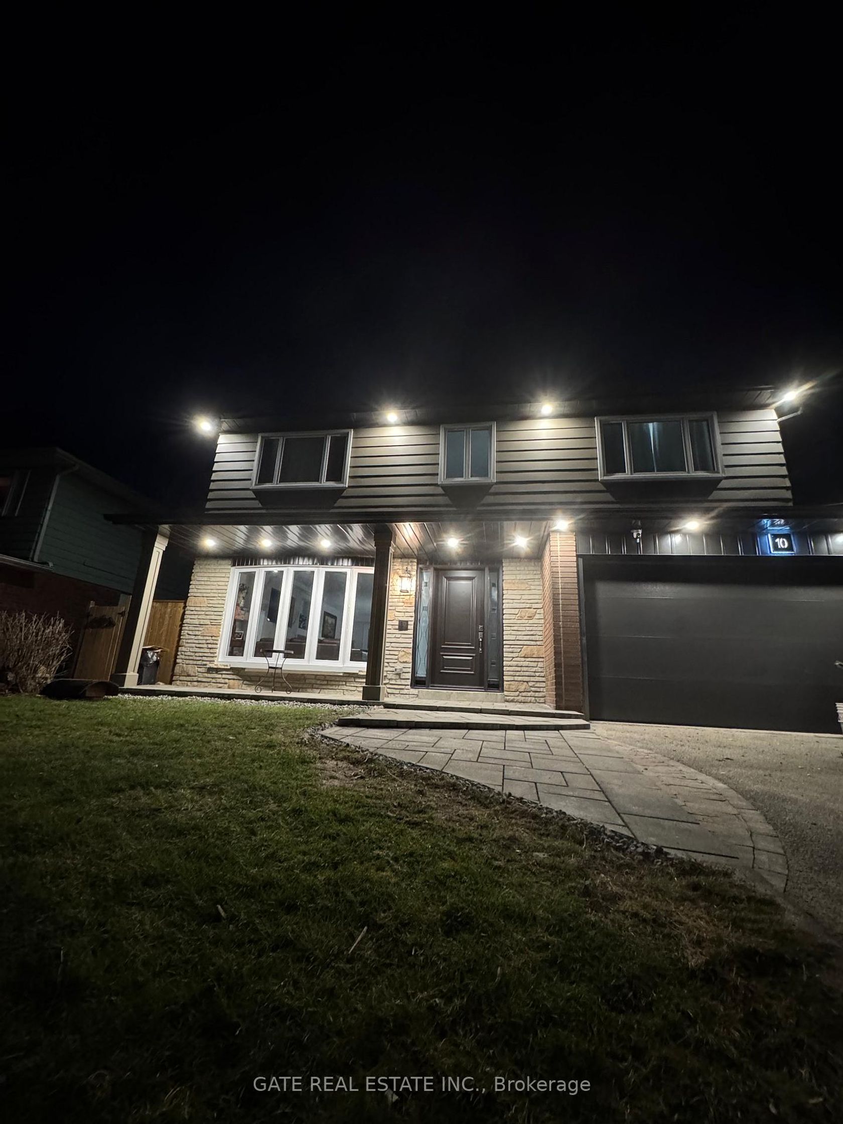 10 Thorny Brae Drive, Royal Orchard, Markham 