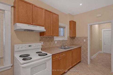 Photo 4 at 1733 Dufferin Street, Oakwood Village, Toronto