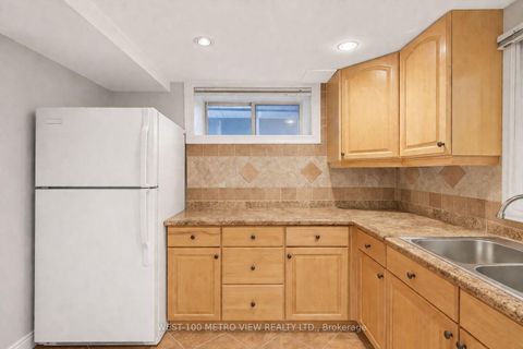 Photo 21 at 1733 Dufferin Street, Oakwood Village, Toronto