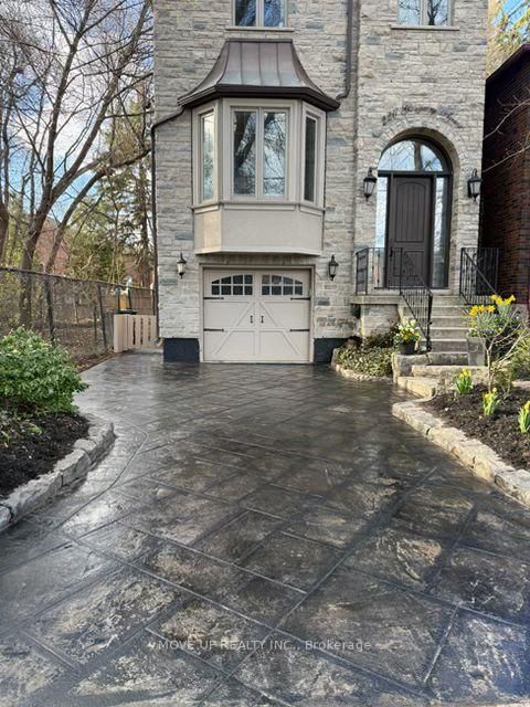 Photo 1 at 226 Glengarry Avenue, Lawrence Park North, Toronto