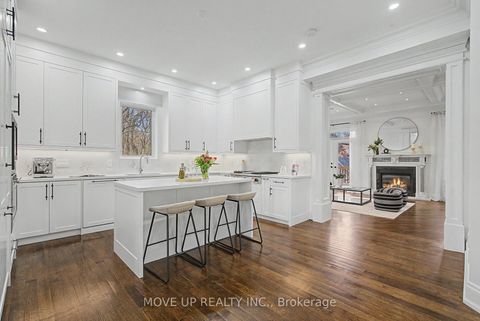 Photo 17 at 226 Glengarry Avenue, Lawrence Park North, Toronto