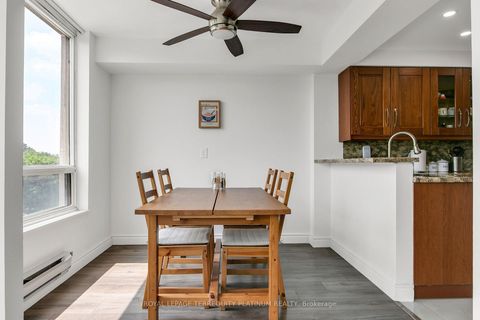 Photo 7 at 413 - 175 Cedar Avenue, Harding, Richmond Hill