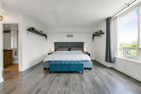 Photo 13 at 413 - 175 Cedar Avenue, Harding, Richmond Hill