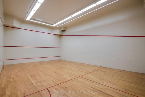 Photo 23 at 413 - 175 Cedar Avenue, Harding, Richmond Hill