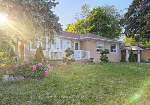 Photo 0 at 283 Paliser Crescent S, Harding, Richmond Hill