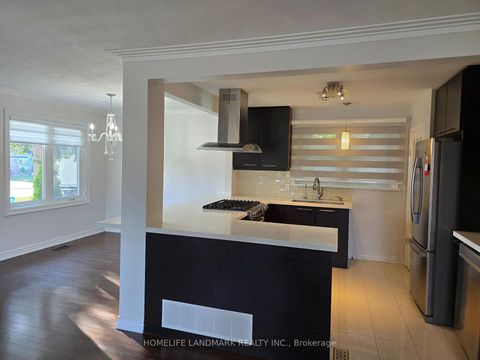 Photo 16 at 283 Paliser Crescent S, Harding, Richmond Hill