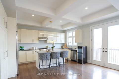 Photo 10 at 118 Burns Boulevard, King City, King