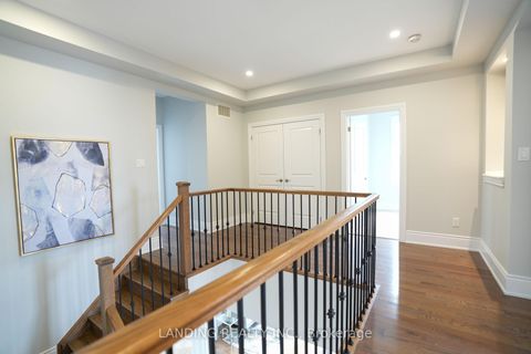 Photo 16 at 118 Burns Boulevard, King City, King