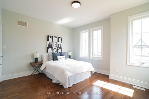 Photo 17 at 118 Burns Boulevard, King City, King