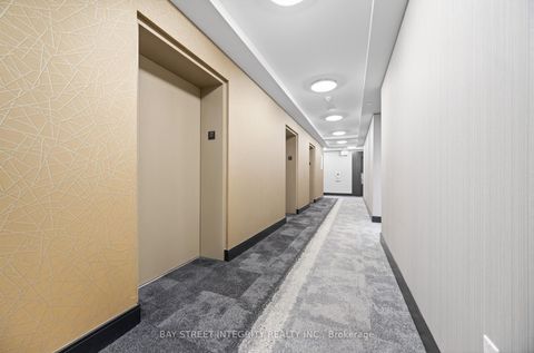 Photo 2 at 1720 - 50 Dunfield Avenue, Mount Pleasant West, Toronto