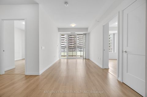 Photo 11 at 1720 - 50 Dunfield Avenue, Mount Pleasant West, Toronto