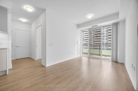 Photo 12 at 1720 - 50 Dunfield Avenue, Mount Pleasant West, Toronto