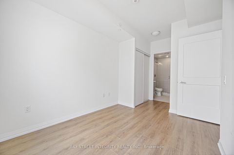 Photo 20 at 1720 - 50 Dunfield Avenue, Mount Pleasant West, Toronto